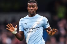 Manchester City'de Carabao finali öncesi kural krizi: Marc Guehi oynayabilecek mi?