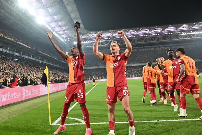 Gözler yıldız golcülerin üzerinde