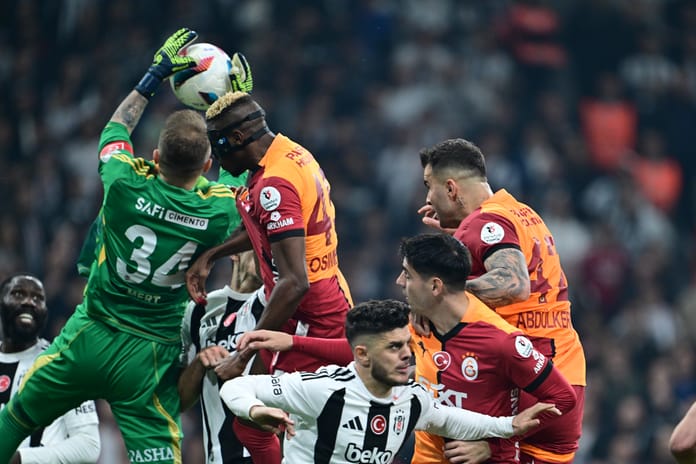 Beşiktaş kalesini savunmakta zorlanıyor