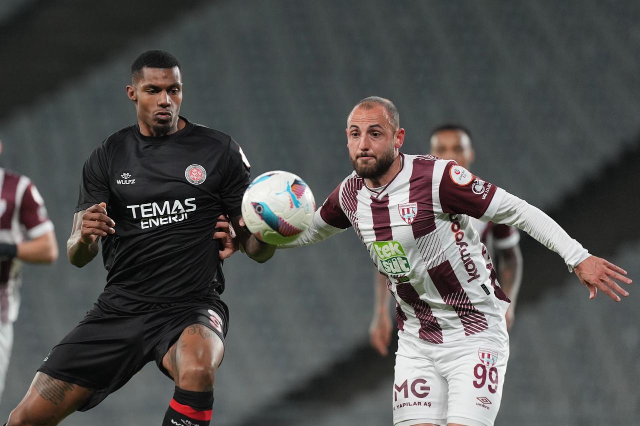 Süper Lig'e son biletin sahibi belli oluyor