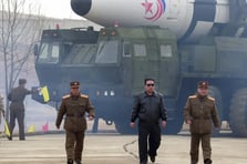 Kuzey Kore lideri hipersonik füze testlerini denetledi