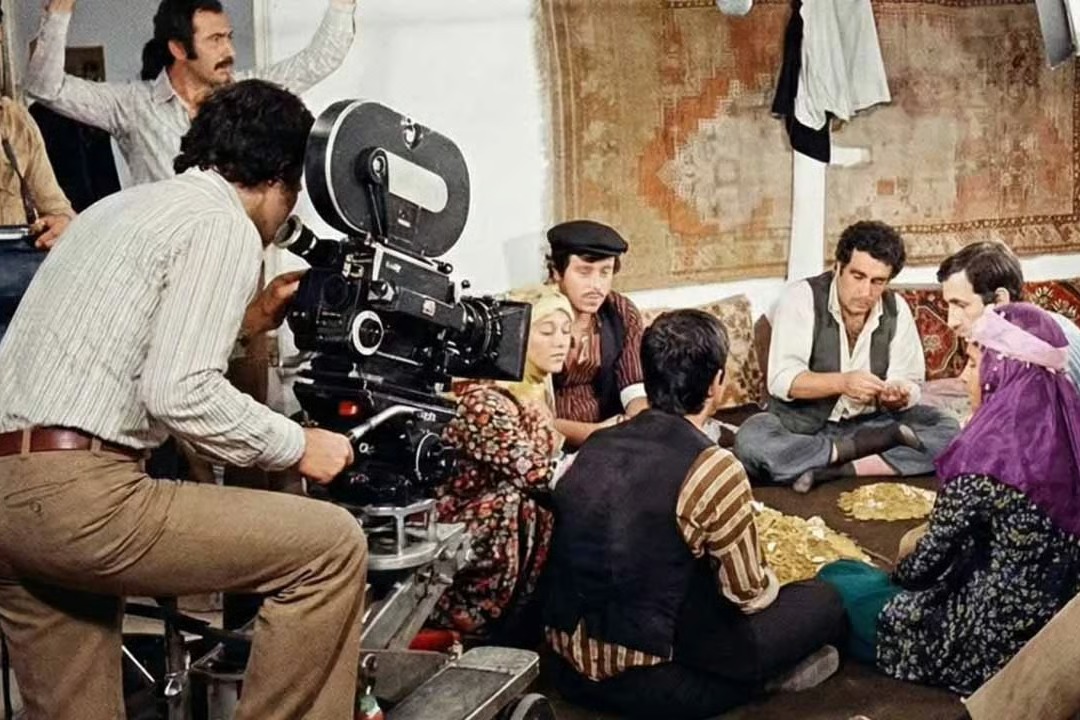  Köyden İndim Şehire filmi geri dönüyor!