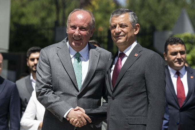  Memleket Partisi Genel Başkanı Muharrem İnce ve CHP Genel Başkanı Özgür Özel