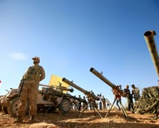 Lübnan Cumhurbaşkanı'ndan uyarı: Hizbullah'ı silahsızlandırma kararı iç savaşı tetikleyebilir