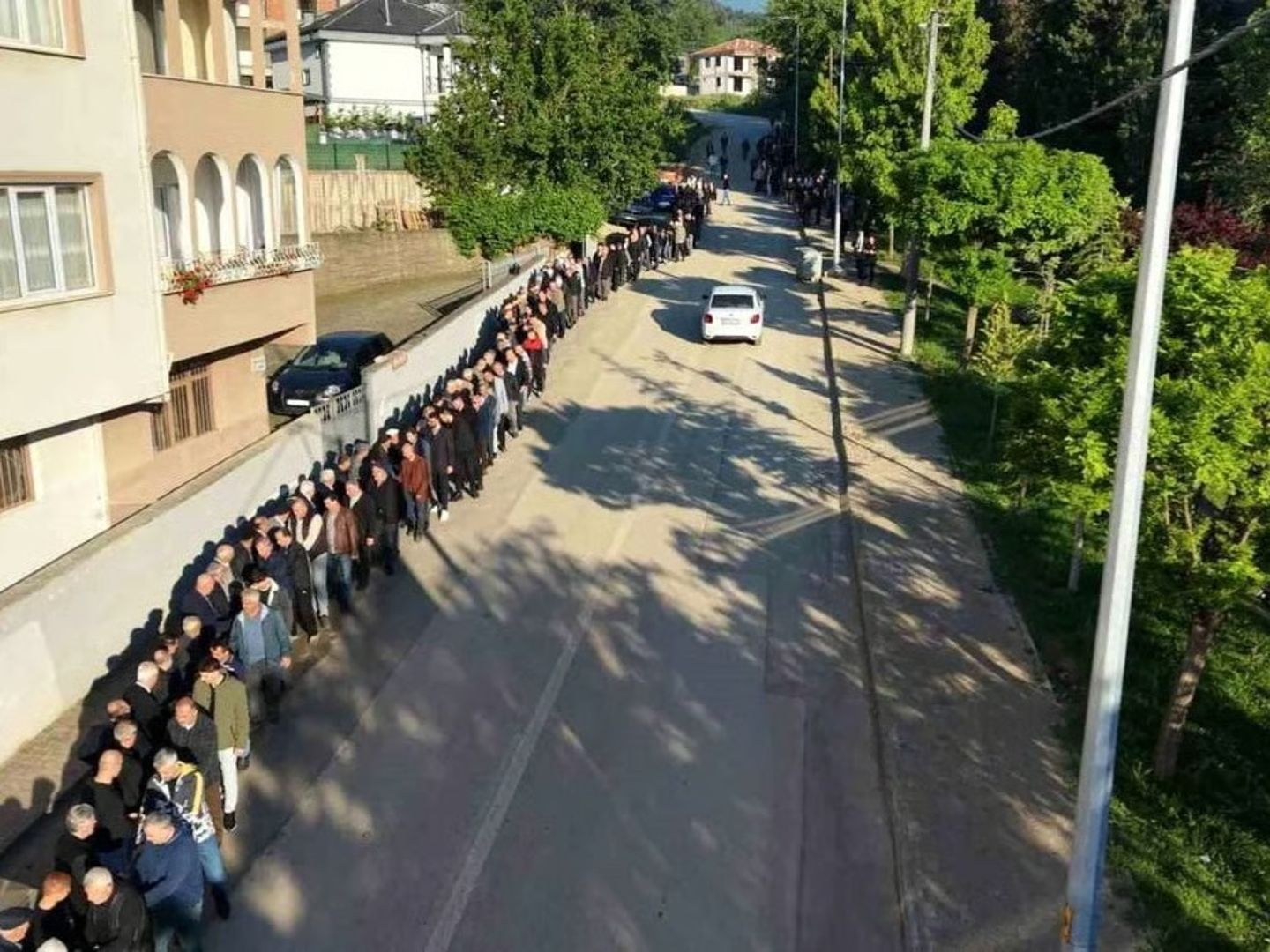 110 yıldır süren gelenek! Bir kilometrelik bayramlaşma kuyruğu