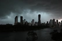 Avustralya'da binlerce ev elektriksiz kaldı