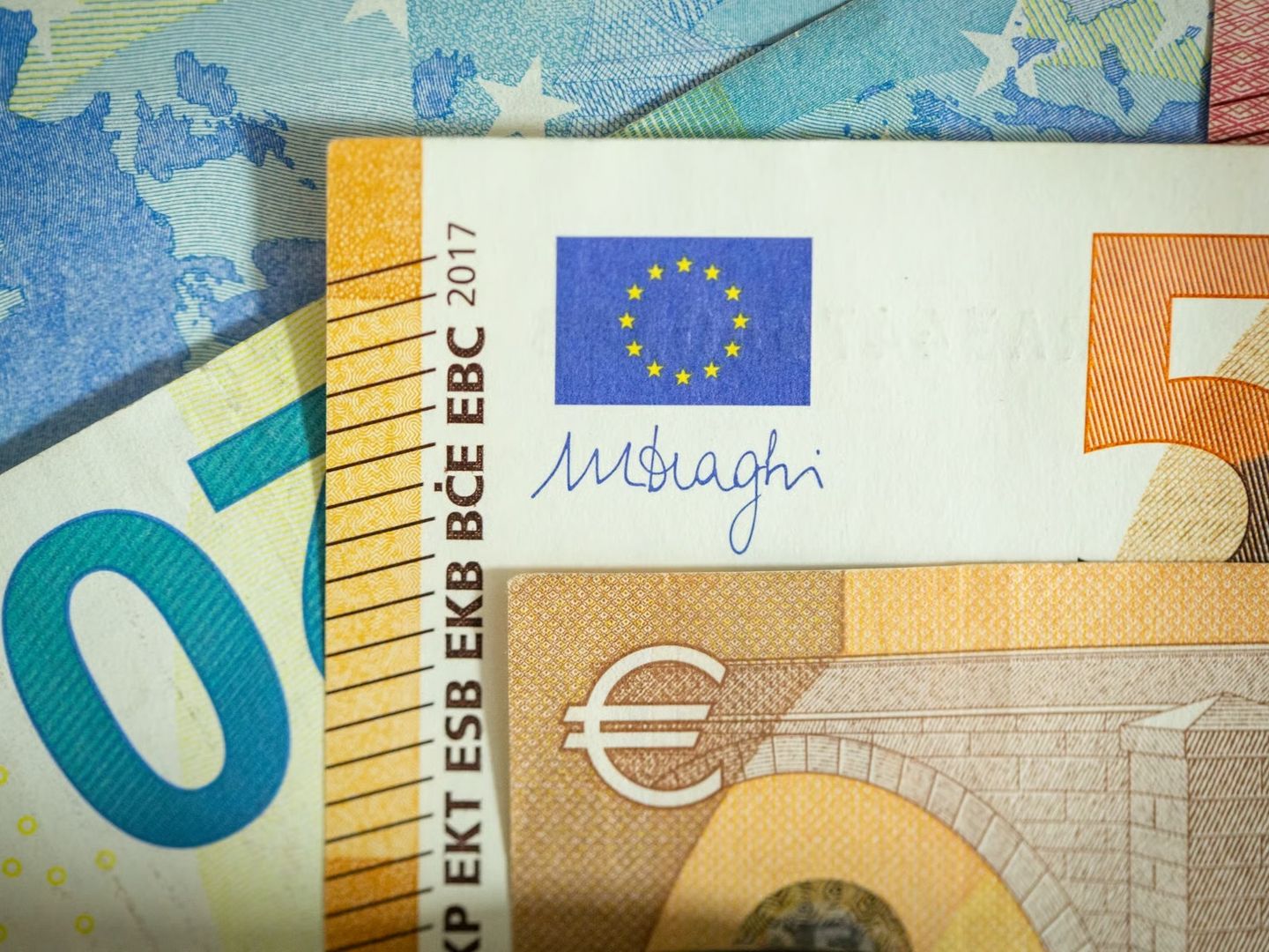 Bugün Euro kaç TL? 24 Mart Euro kaç TL'den alınıyor, kaç TL'den satılıyor?