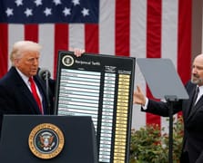 ABD Yüksek Mahkemesi'nden Trump'a gümrük engeli: Vergiler yasalara aykırı bulundu