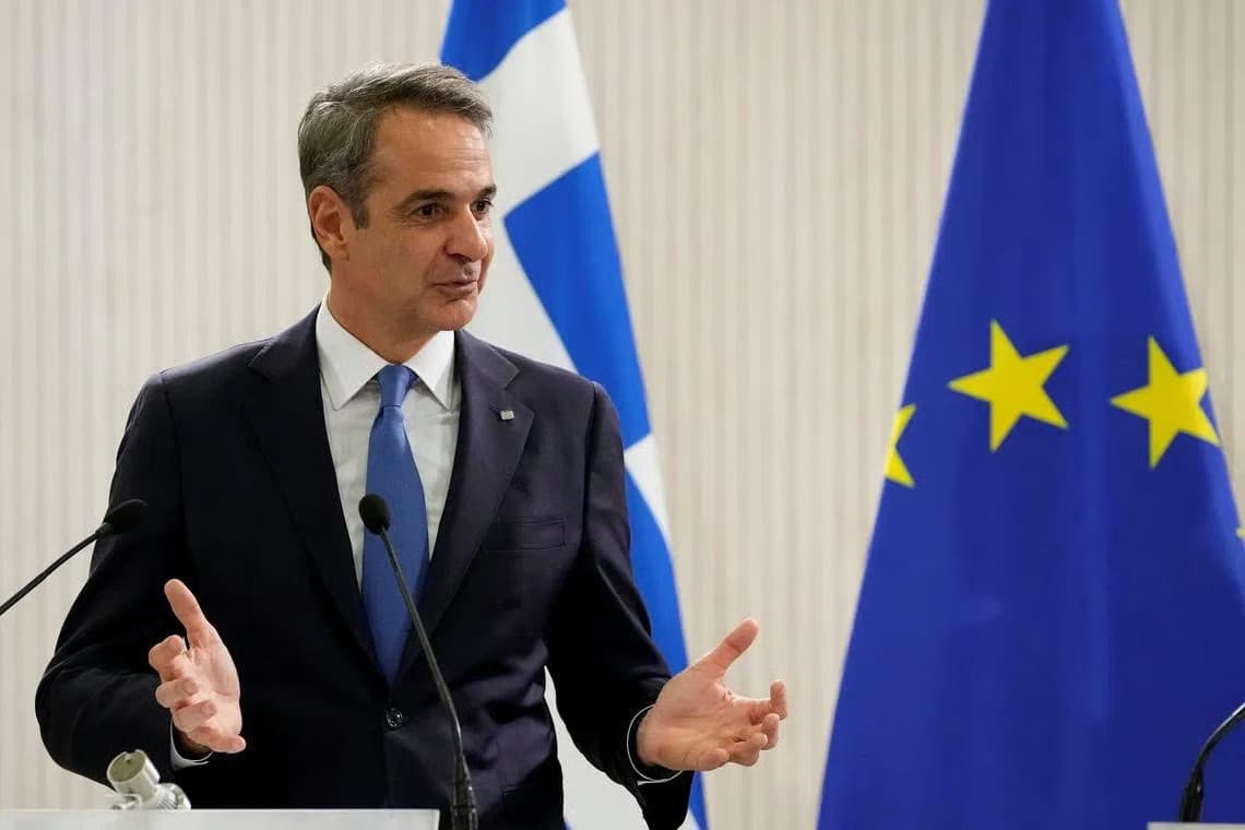 Yunanistan yeni anayasa sürecini başlatıyor