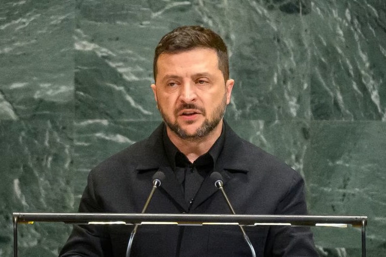 Zelenskiy: Barış için silahlar ve dostlar şart
