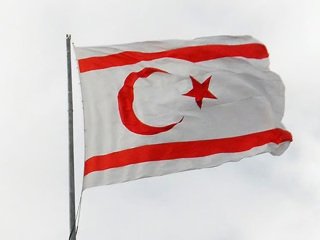 İngiltere'nin Kuzey Kıbrıs hamlesi Rumları kızdırdı