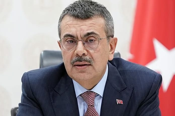 Milli Eğitim Bakanı Tekin'den eğitimde radikal değişiklik sinyalleri