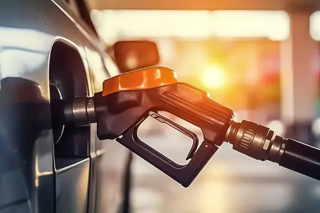 Akaryakıtta tabela yeniden değişiyor! Bir zam daha geliyor 
