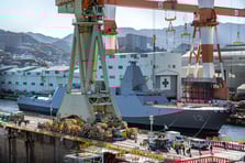 Japonya, son Mogami sınıfı fırkateyn JS Yoshii’yi denize indirdi