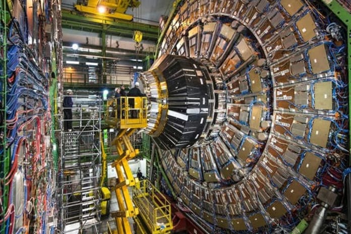 CERN büyük hadron çarpıştırıcısının yerine 91 kilometrelik yeni tesis inşa edecek