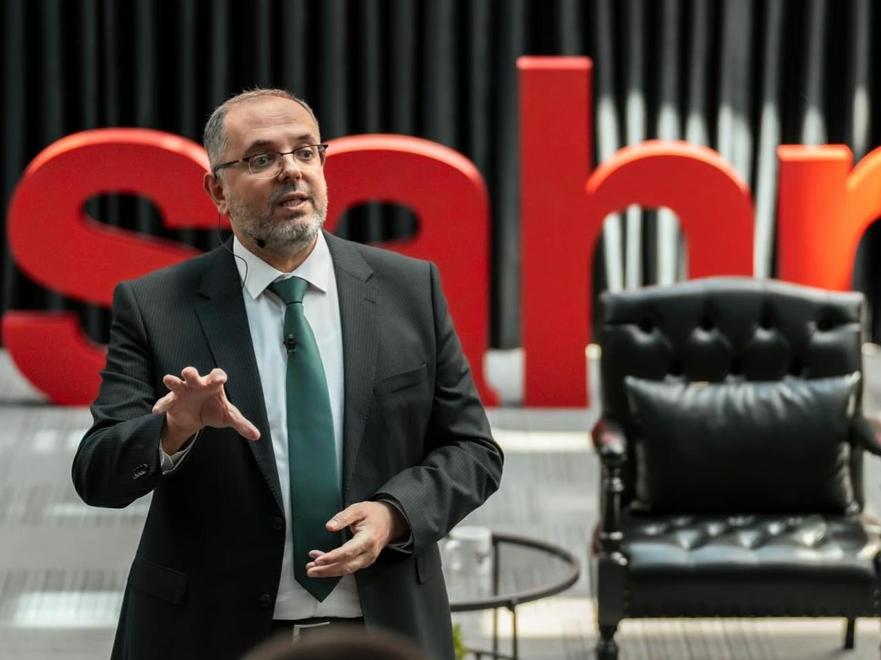 Erhan Afyoncu Türk'ün yeni Kızılelma'sını anlattı