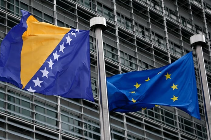 Bosna'dan AB'ye vize çıkışı: Yoğun baskı altındayız ama istediklerini yapmamız zor