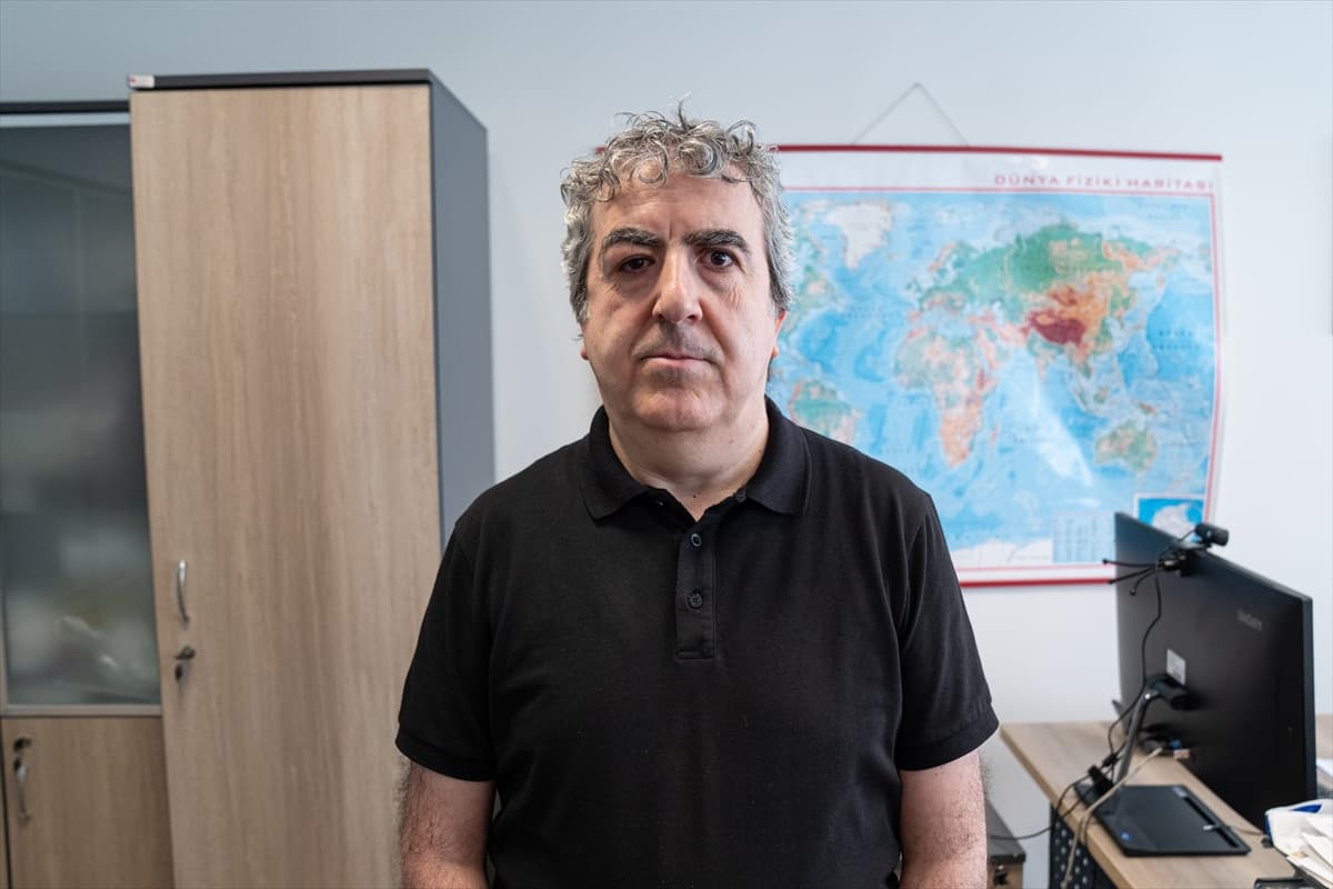 Hacettepe Üniversitesi Nüfus Etütleri Enstitüsü Öğretim Üyesi Prof. Dr. Mehmet Ali Eryurt - AA