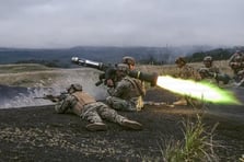 ABD, NATO iş birliği kapsamında Arnavutluk Kara Kuvvetleri’ne Javelin tanksavar sistemi teslim etti