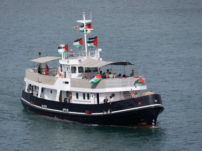 İsrail Sumud Filosu'na müdahale ediyor