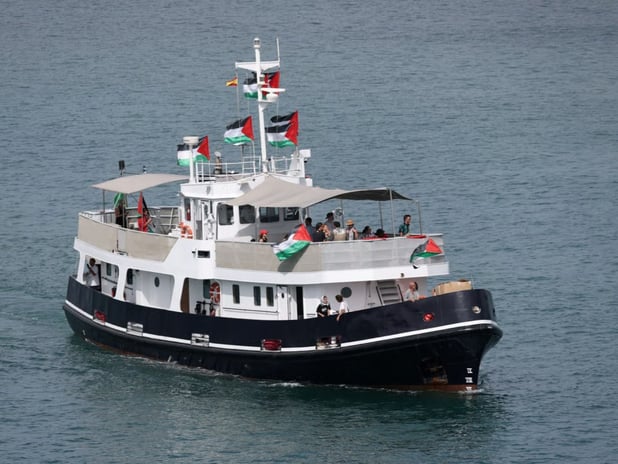 İsrail Sumud Filosu'na müdahale ediyor