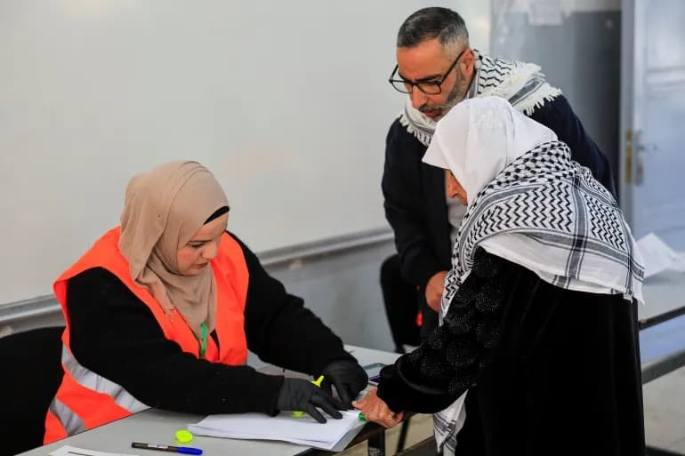 Filistin'de seçim süreci başladı