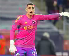 Djordje Petrovic'in tercihi Premier Lig oldu: Galatasaray ilgisine rağmen Bournemouth'a imza attı.