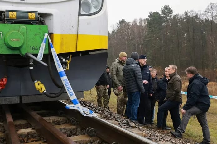Varşova-Lublin demiryouna patlayıcıyla sabotaj