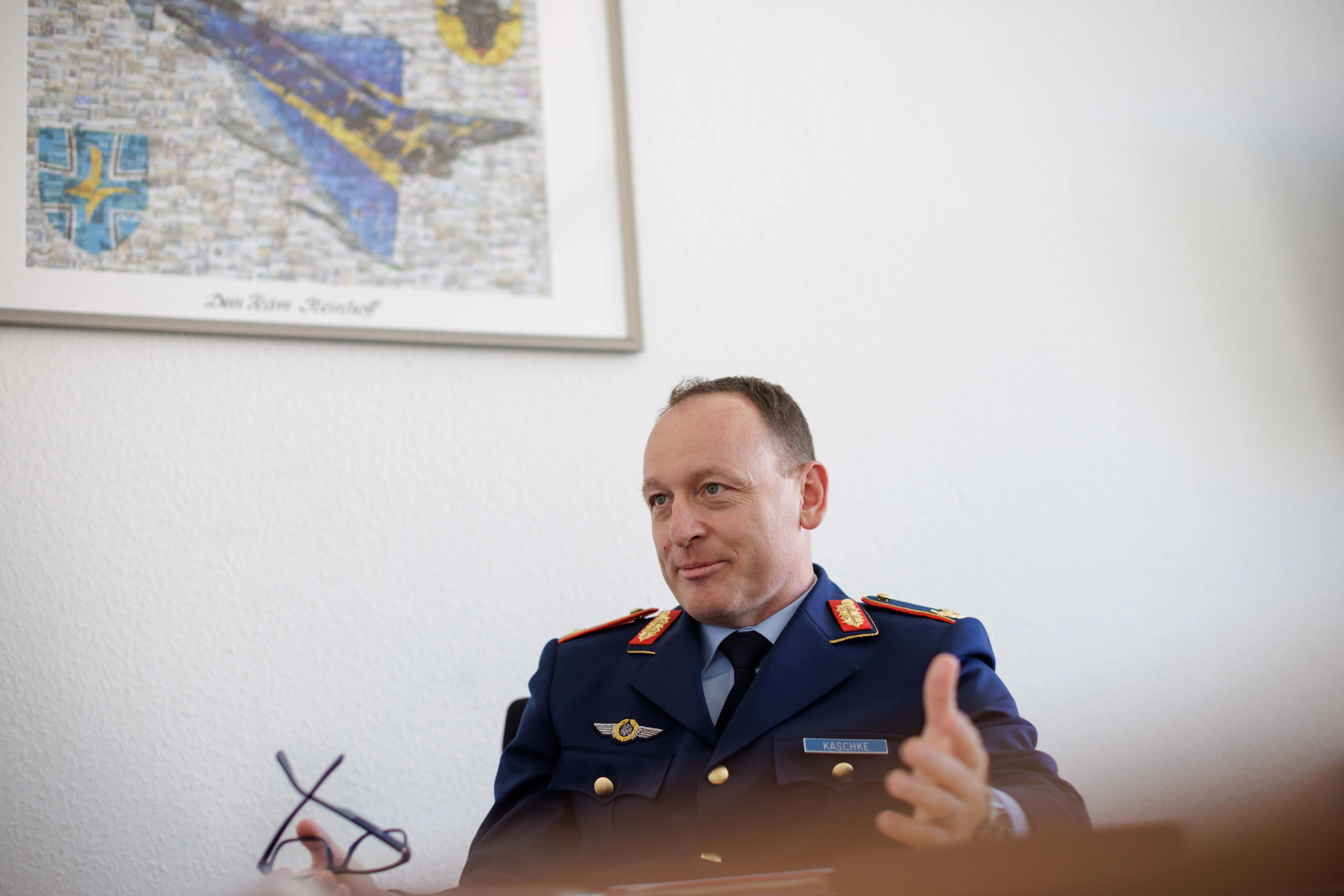 Inside Secretive Team Behind Germany’s Ukraine Arms Engine