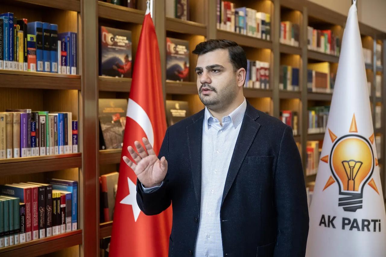 Çeşme susuz değil, CHP’siz kalmalı