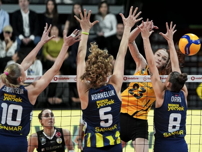 Sultanlar Ligi'nde dev final: VakıfBank ve Fenerbahçe şampiyonluk için sahada