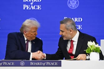 Fidan barış masası için Washington'a gidiyor