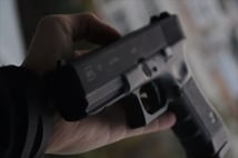 Üsküdar'da aile katliamı! Anne ve babasını öldürüp intihar etti