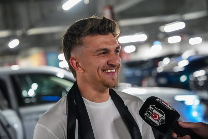 Rangers'tan Beşiktaş'a dönüş: Rıdvan Yılmaz, üç sezon sonra yuvasına döndü