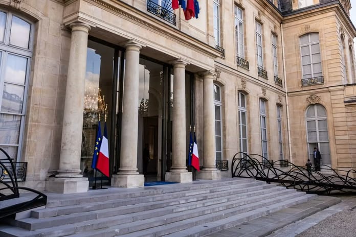 Fransa'da Elysee Sarayı’nın soyulduğu ortaya çıktı