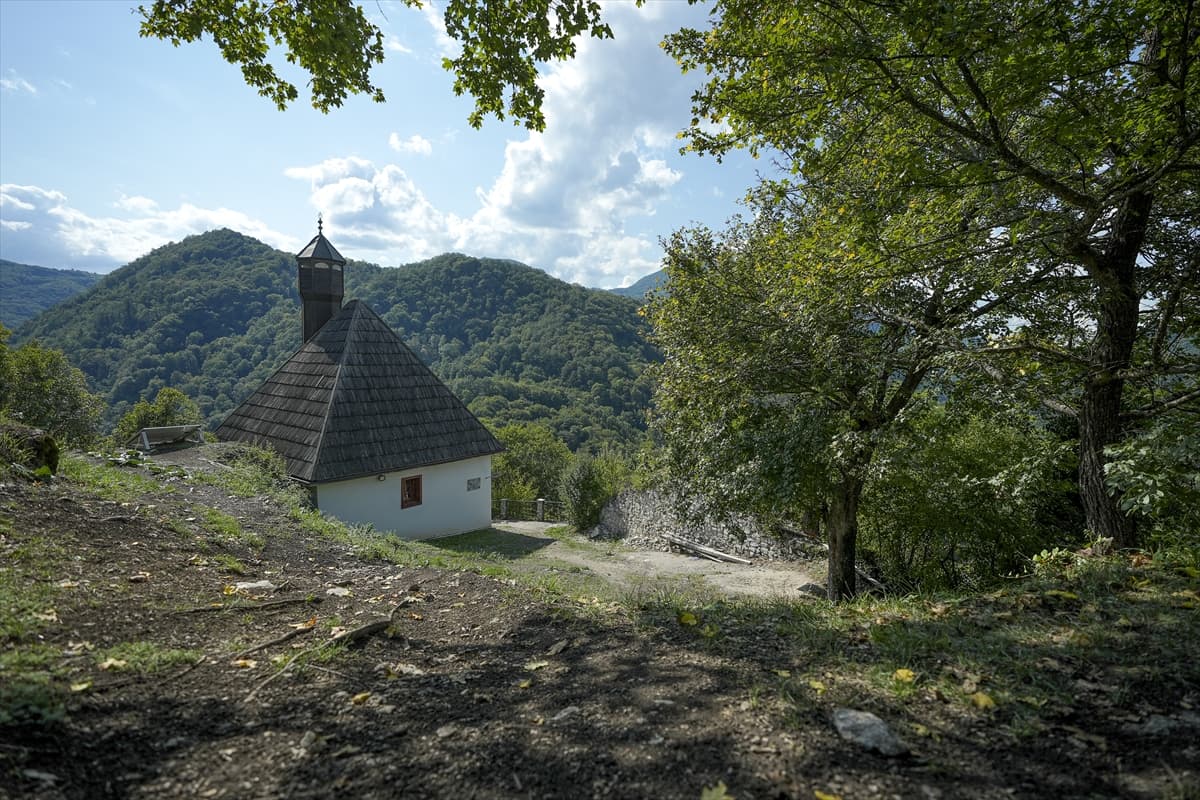 Bosna Hersek'te 5 asırdır varlığını sürdüren Kuşlat Camisi