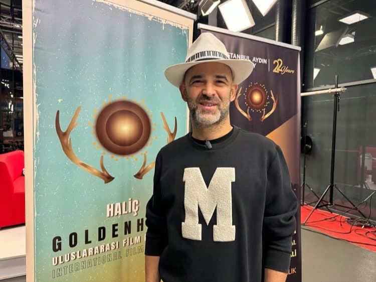 Murat Evgin şarkısıyla Pluribus'ta yer aldı