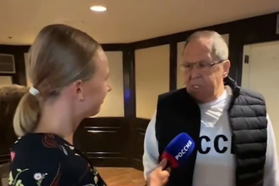 Lavrov'dan Alaska zirvesi öncesi imalı tişört