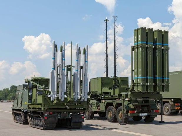 İsveç, hava savunmasını IRIS-T SLM tedarikiyle güçlendiriyor