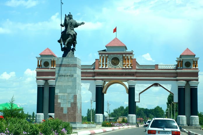 Kırgızistan’ın Celalabad şehri “Manas” adını aldı