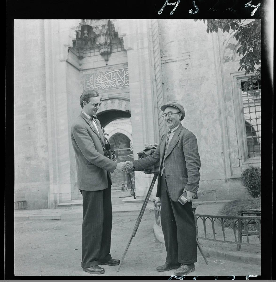 İstanbul'un hiç görmediğiniz fotoğrafları ortaya çıktı | Ünlü fotoğrafçının 79 yıllık arşivi tarihe ışık tutuyor