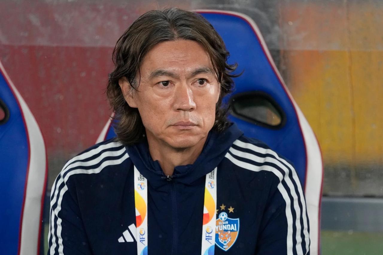 Teknik direktör Hong Myung-bo istifasını açıkladı