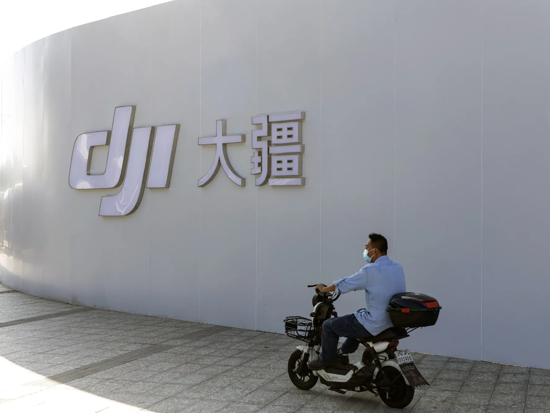 DJI Faces U.S. Market Collapse Amid Security Concerns