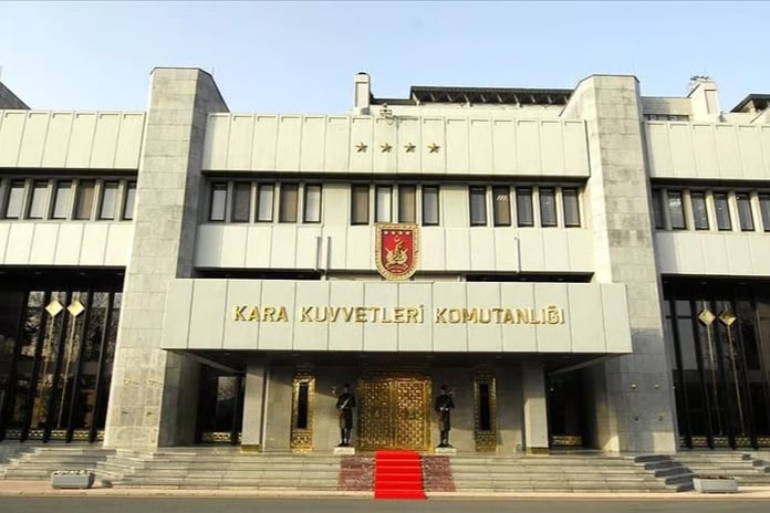 Kara Kuvvetleri'nde ihale yolsuzluğu operasyonu: 5 kişi tutuklandı