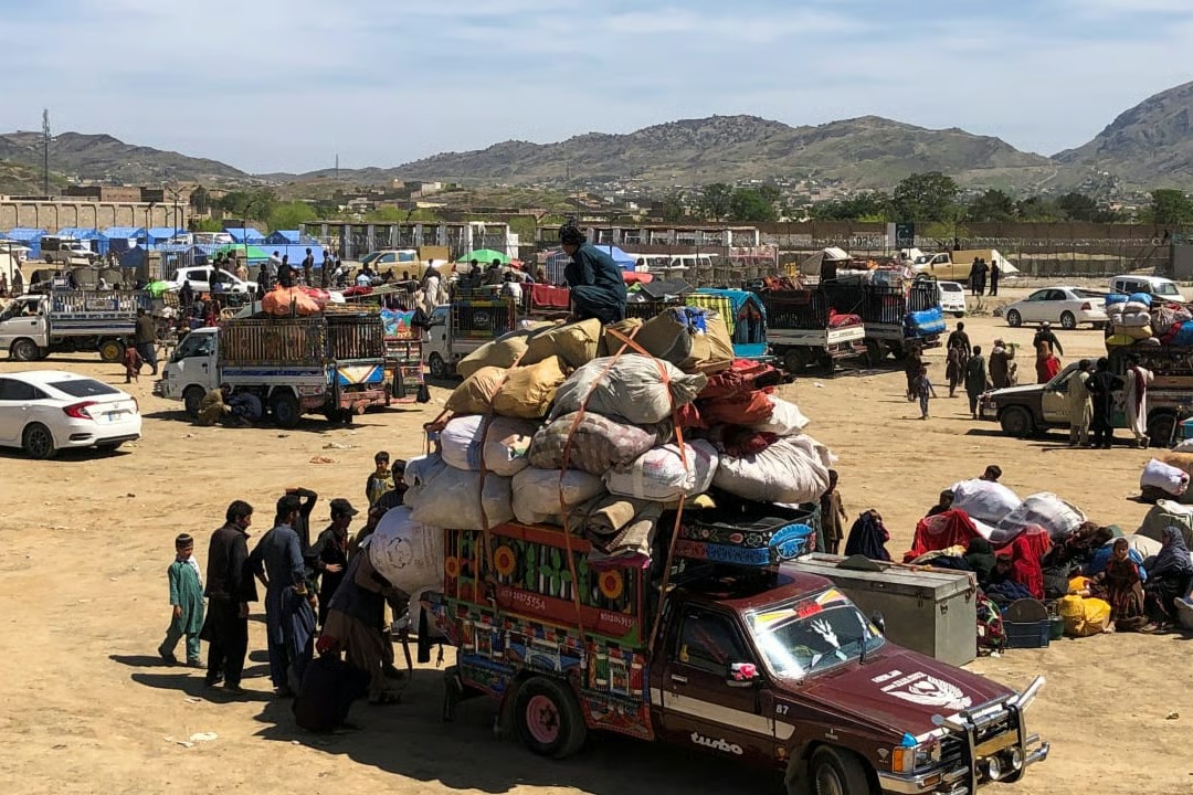 Red Cross Warns Iran May Deport One Million More Afghans