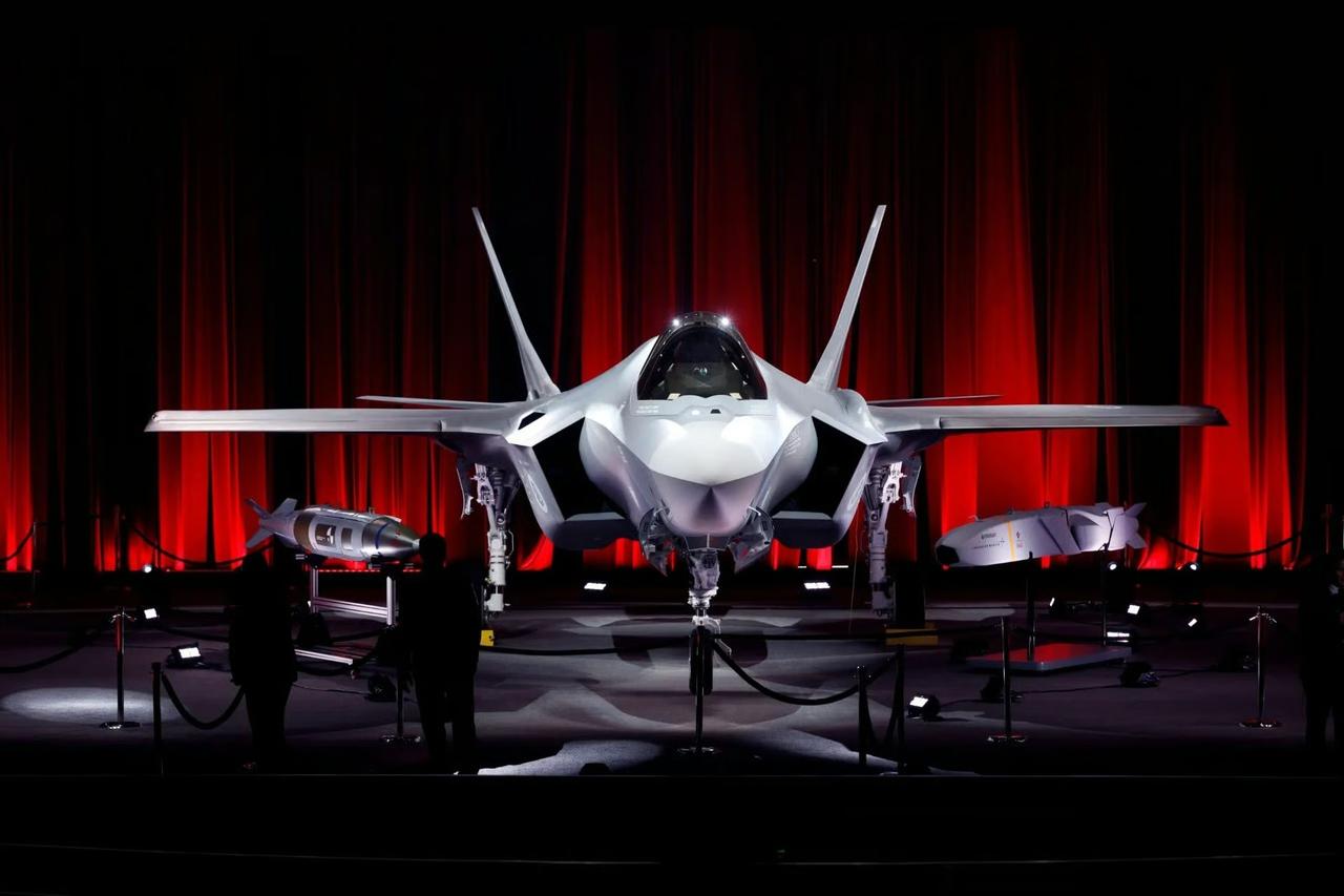 Türkiye, F-35 satışının önünün açılması halinde ilk etapta 6 savaş uçağını teslim alabilir