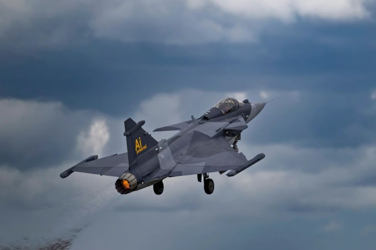 Saab’a Gripen için 2,5 milyar kronluk destek