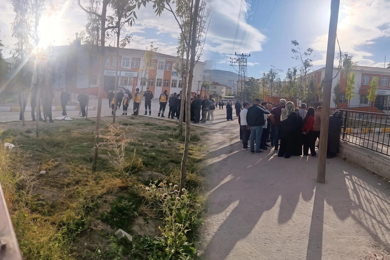Van'da kız öğrenci pompalı tüfekle okula gelirken fark edildi: Öğretmenler ve veliler müdahale etti