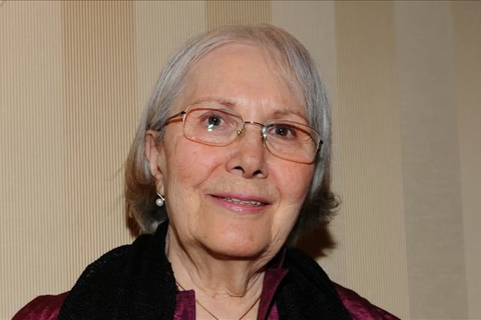 Adalet Ağaoğlu'nun hayat yolculuğu