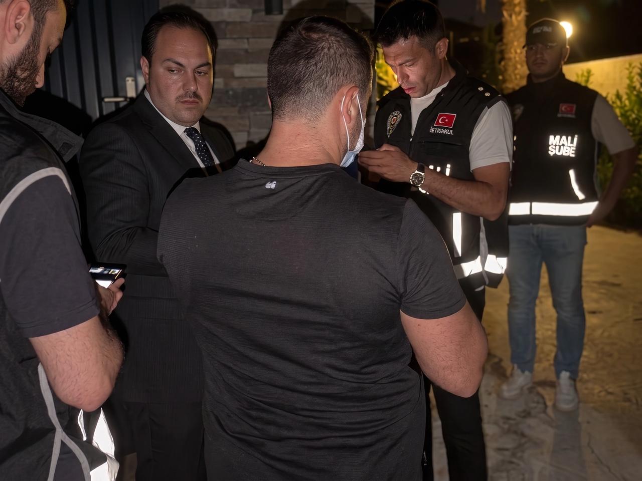Alihan Kuriş'in gözaltına alındığı görüntüler ortaya çıktı 